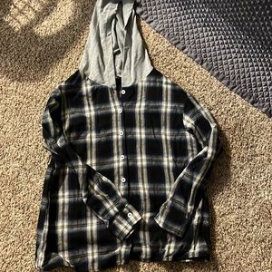 Women’s XS light weight bottom up flannel jacket